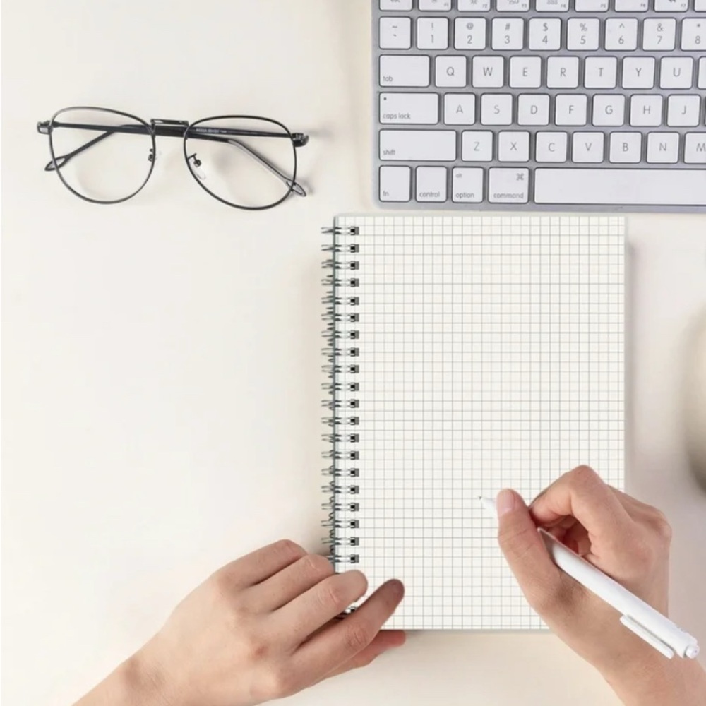 Amazon White Grid Notebook - Picture 2 of 6